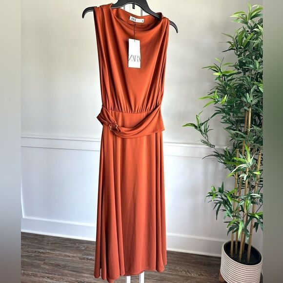 Zara brown dress with belt detail - Picture 12 of 12